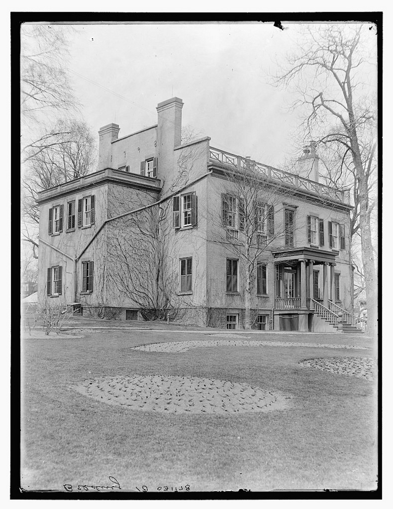 Ghosts-of-Albany-Blog-5a-Ten-Broeck-Mansion-1a00333db829787b541f1c471466a767